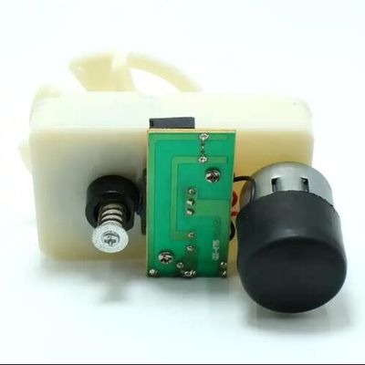 24V 21rpm Động cơ bánh răng nhựa 50GS 365 360 DC Động cơ bánh răng vuông cho máy bán hàng thông minh