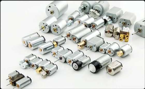 Tốc độ 10 - 1000 RPM DC Đơn vị động cơ bánh xe hành tinh với chiều dài trục tùy chỉnh