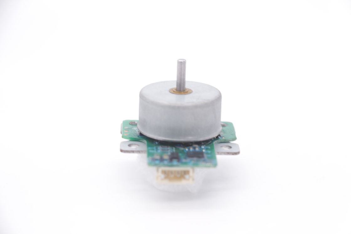 Hiệu quả cao 16.7W 17265RPM 27mm Brushless DC Motor 18V cho súng Fascial
